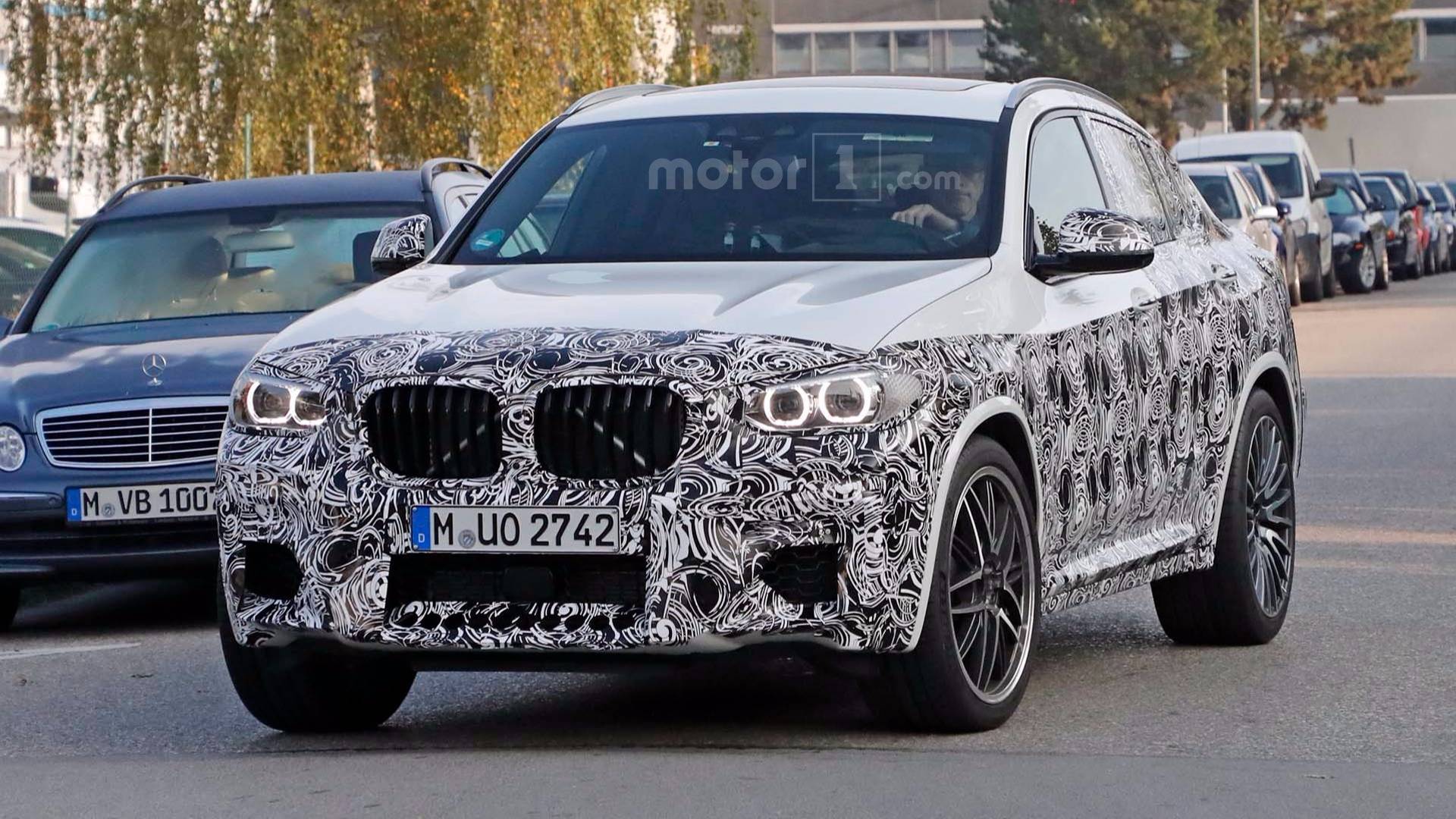 Saiu uma novidade da BMW pelo caminho